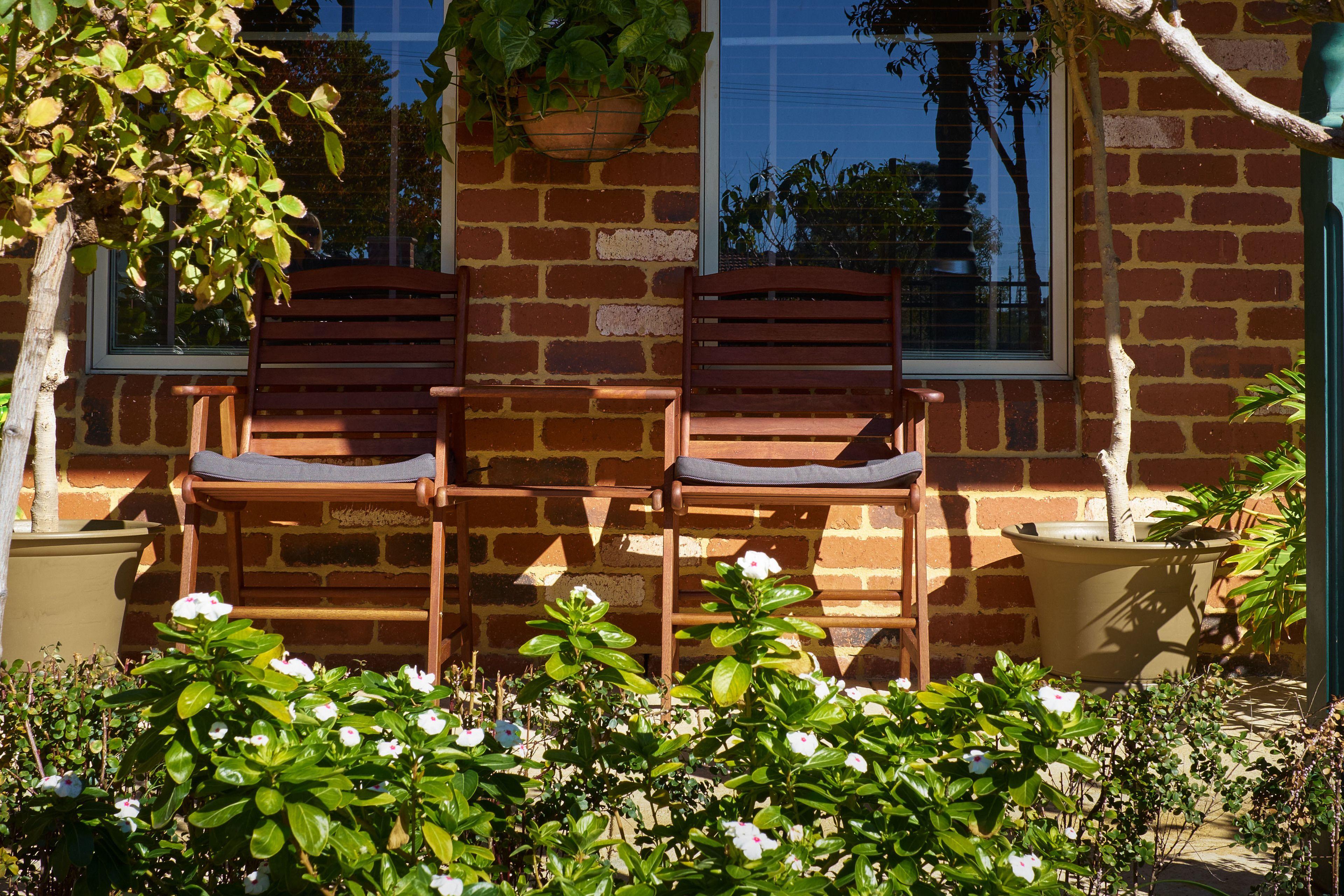 Durham Lodge Bed & Breakfast — Photos 1